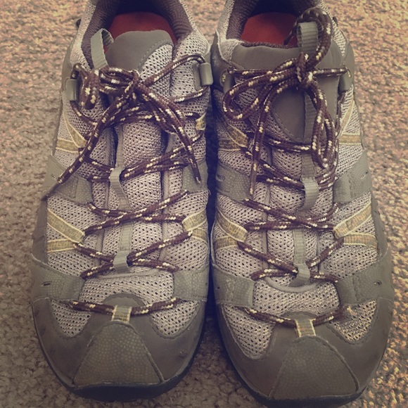 merrell continuum walking shoes